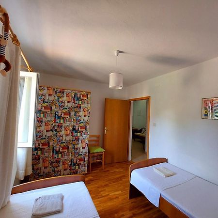 Sali Modern Seaview Apartment Bagian luar foto
