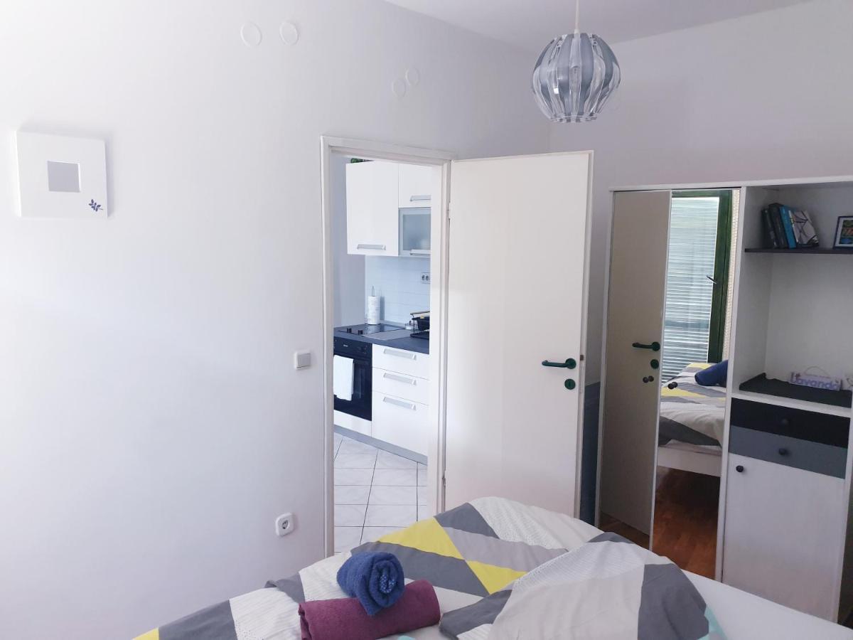 Sali Modern Seaview Apartment Bagian luar foto