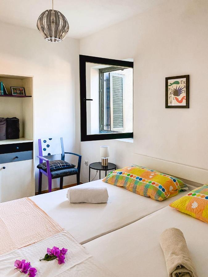 Sali Modern Seaview Apartment Bagian luar foto