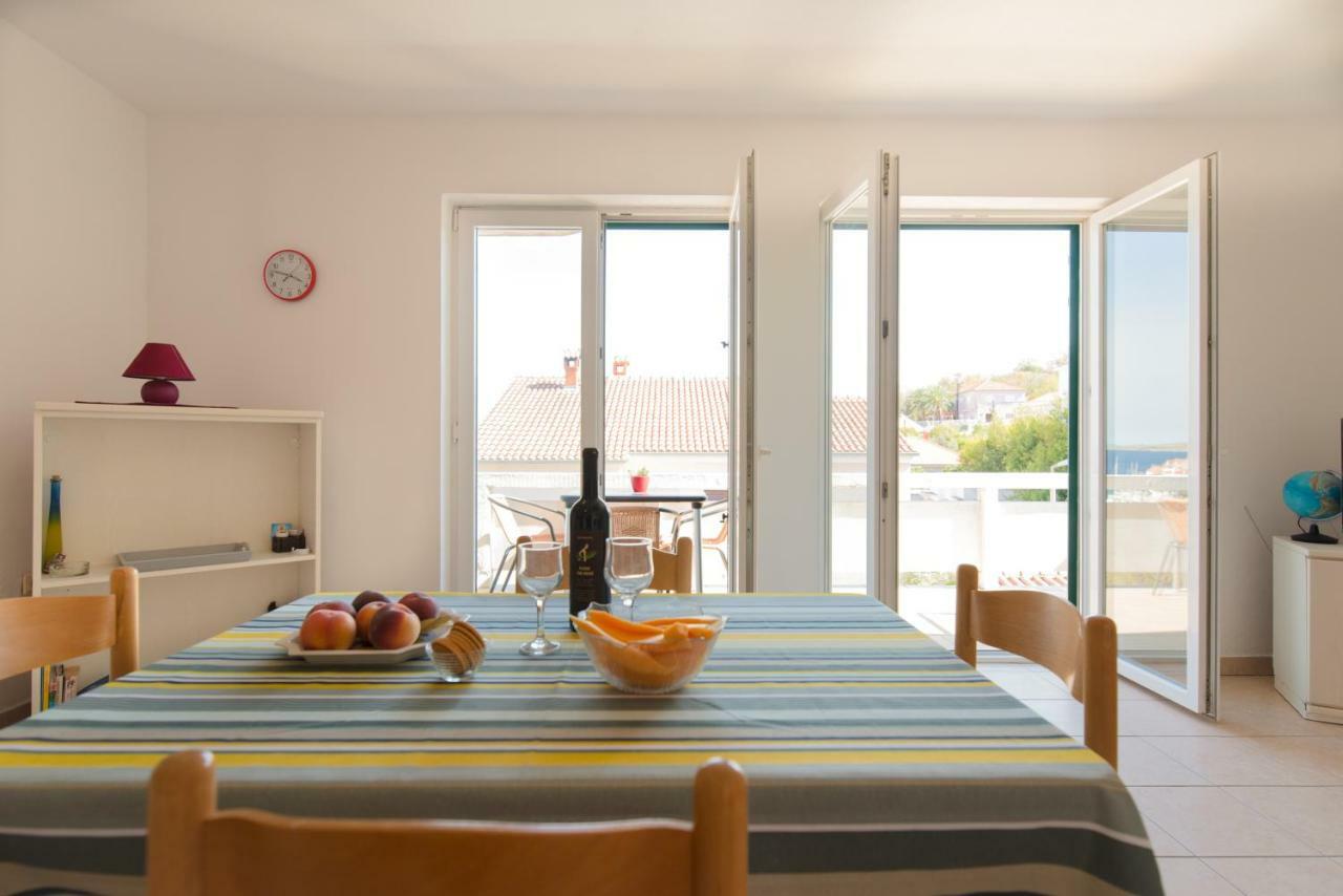 Sali Modern Seaview Apartment Bagian luar foto
